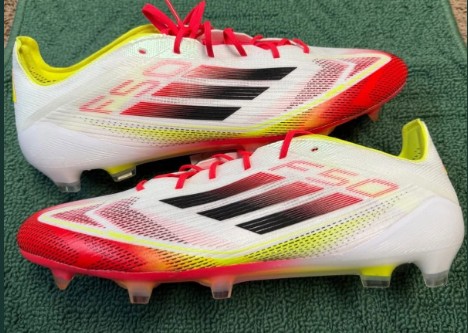Adidas F50 Elite football boots